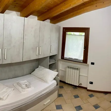 Enjoy House Apartment Ronchi  Exterior photo