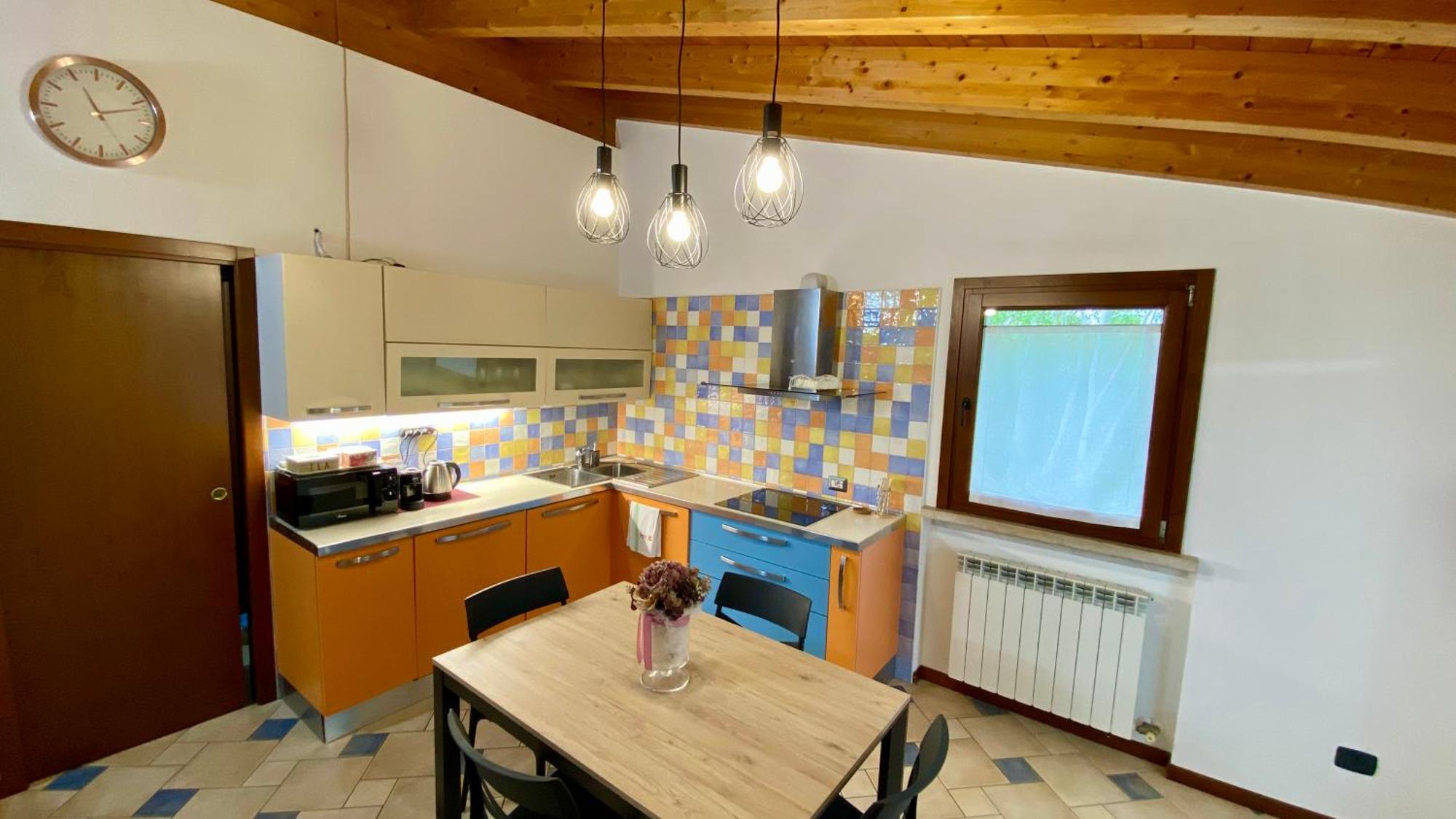 Apartment Enjoy House *